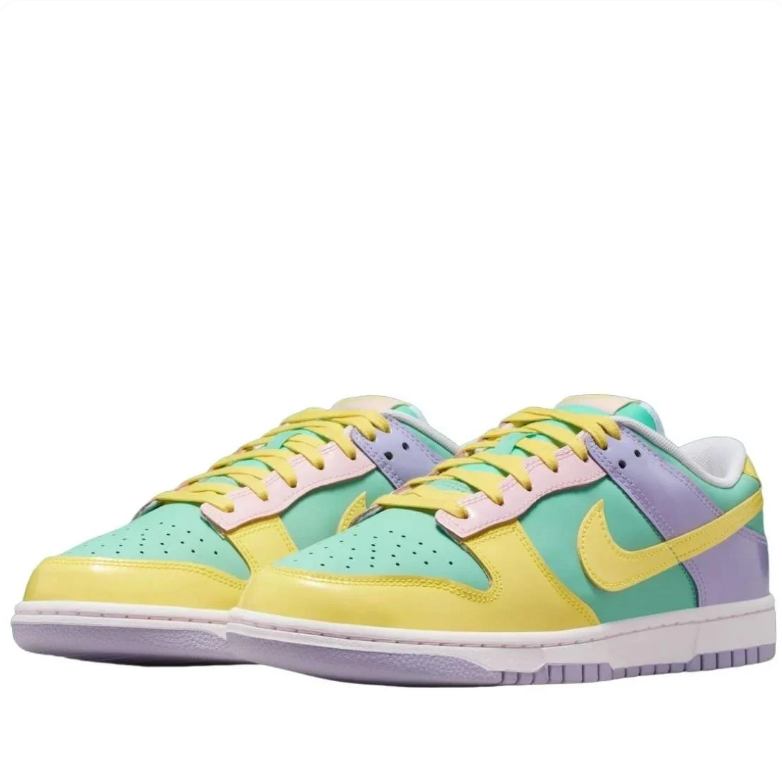 Air Jordan 1 Mid Sneakers - Golden Yellow & White